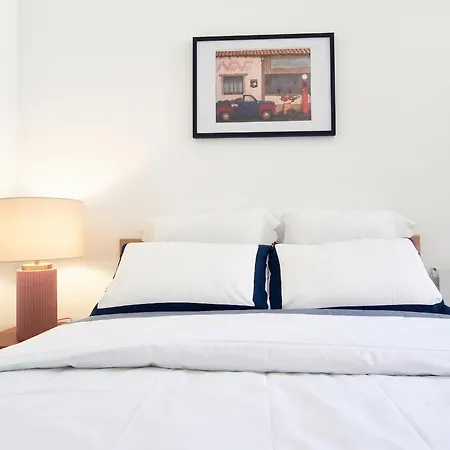 à Auch, 20 M² Avec Vue Sur La *